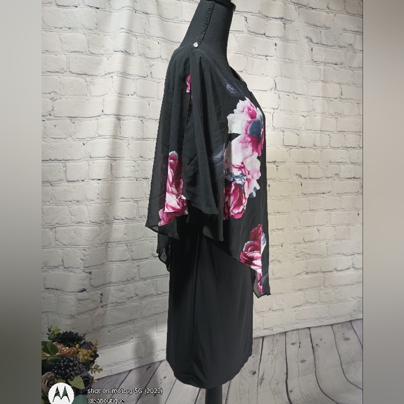 SLNY Fashions Sleeveless Beed Embellished Chiffon Overlay Cape Dress - Picture 6 of 16